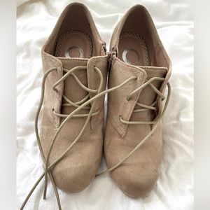 Jornee Womens booties 😍